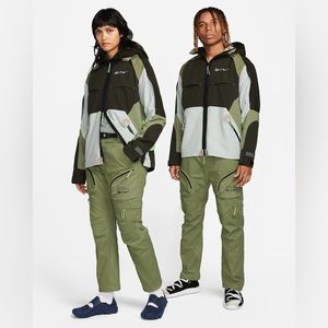 NIKE ISPA Gore-Tex Infinium Jacket in Sequoia/Alligator/Light Silver (NWOT)